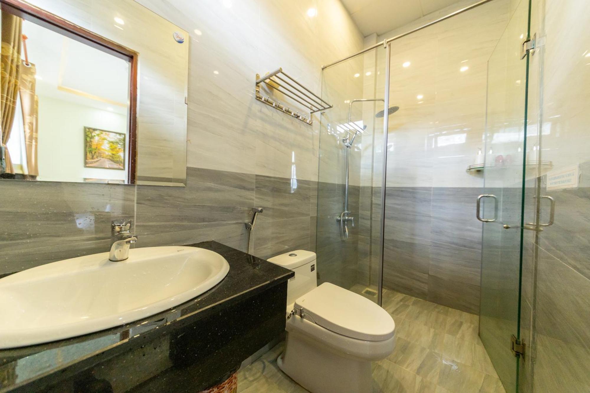Xuan Truong Luxury Dalat Hotel Room photo
